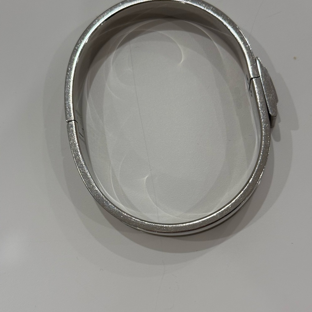 Authentic HERMES jet bracelet white with silver - Picture 6 of 10